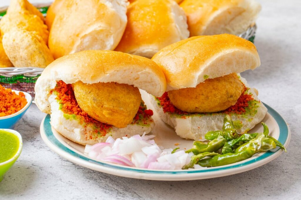 7 Lip Smacking Street Foods of Mumbai you simply cannot miss - Vada Pav