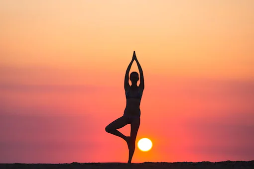 Exploring 5 reasons to adopt holistic well-being through Yoga - This International Yoga Day 2022
