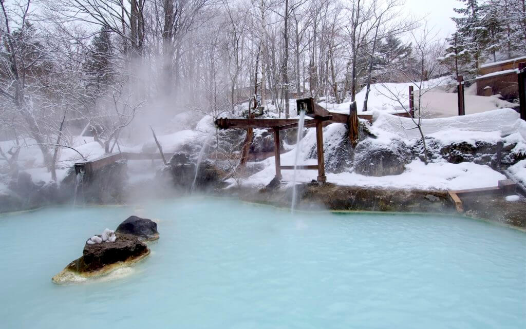 10 Reasons Why I Want to Visit Japan Before I Die - Onsen (Hot Springs)