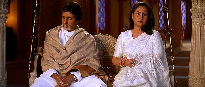 Why do we still love the Bollywood Film K3G aka Kabhi Khushi Kabhie Gham by Karan Johar after 21 years? 5 Iconic Moments Explained