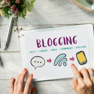 social-media-networking-online-communication-connect-concept-Blogging-tips