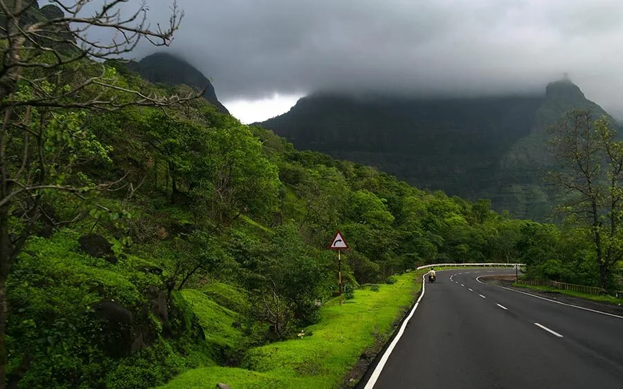 Malshej Ghat-Monsoon Weekend Getaways Near Mumbai