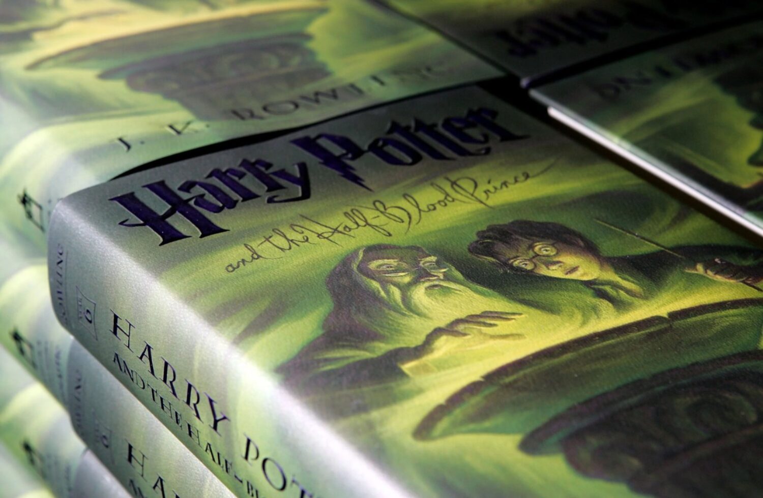 A Book Review Of Harry Potter And The Half-Blood Prince By J K Rowling – Transcendence To An Unexpected Territory A Book Review Of Harry Potter And The Half-Blood Prince By J K Rowling - Transcendence To An Unexpected Territory