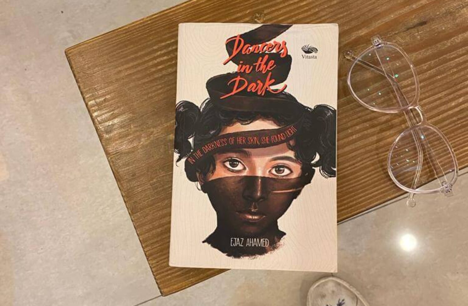 Dancers in the Dark by Ejaz Ahamad: Xenophobia through the Ages | Book Review